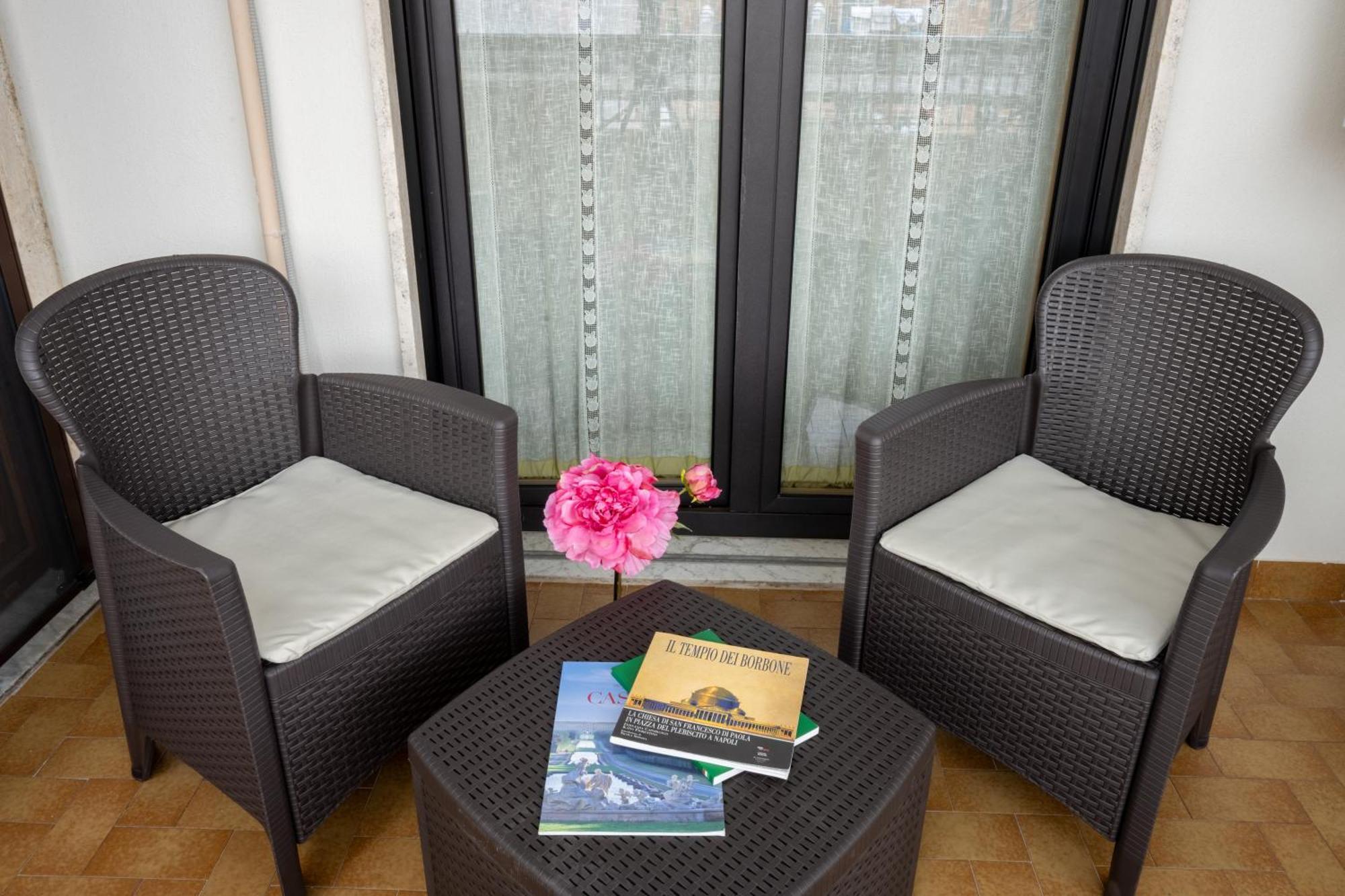 B&B Benvenuti Al Centro 카세르타 외부 사진